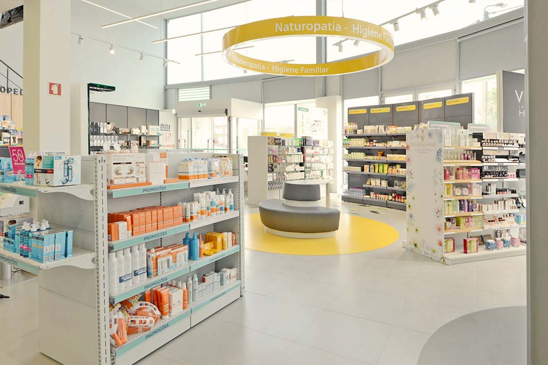 farmacia-alvim-portugal-medd-design-7 farmacia-alvim-portugal-medd-design-7