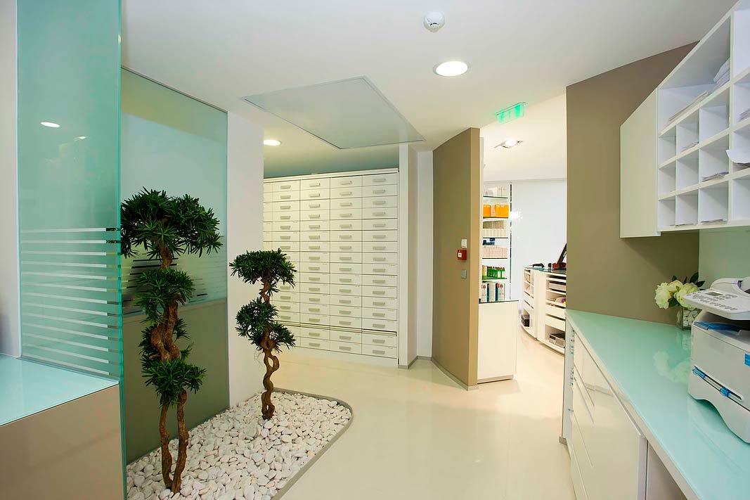farmácia-de-bairro-medd-design-remodelação-de-farmácias-7 farmácia-de-bairro-medd-design-remodelação-de-farmácias-7