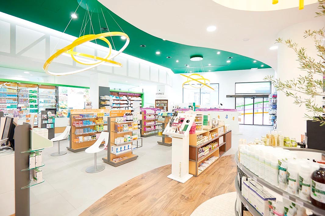 Les Bourroches Pharmacy