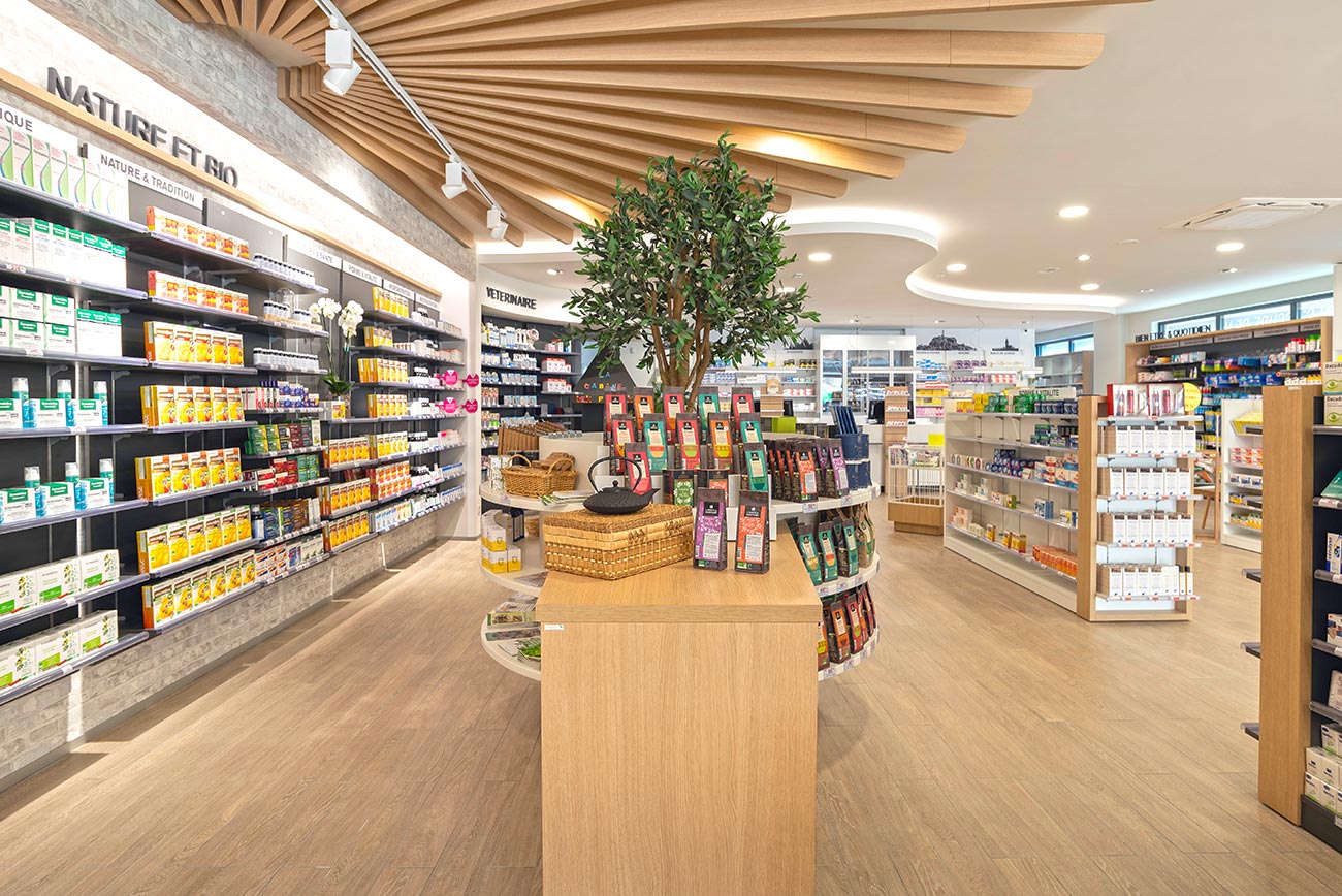 Pharmacie-du-Pôle-Santé-medd-design-renovação-de-farmácia-8 Pharmacie-du-Pôle-Santé-medd-design-renovação-de-farmácia-8