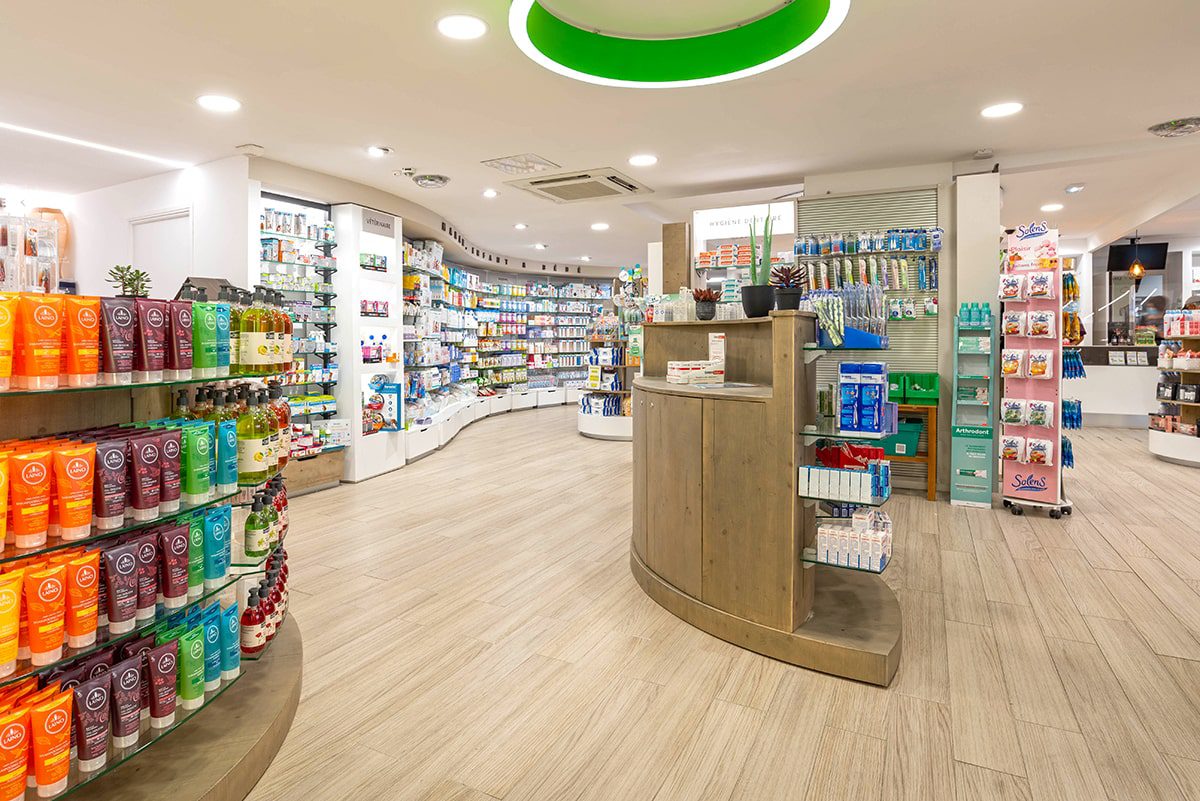 16-agencement-arquitetura-pharmacie-principale-min