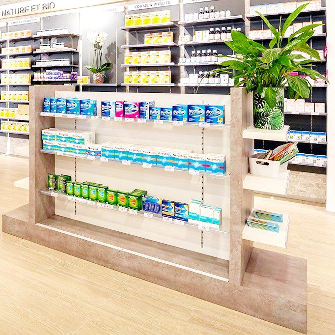 slowdeco-agencement-pharmacie-pharmacie-du-pole-sante-9 (1) slowdeco-agencement-pharmacie-pharmacie-du-pole-sante-9 (1)