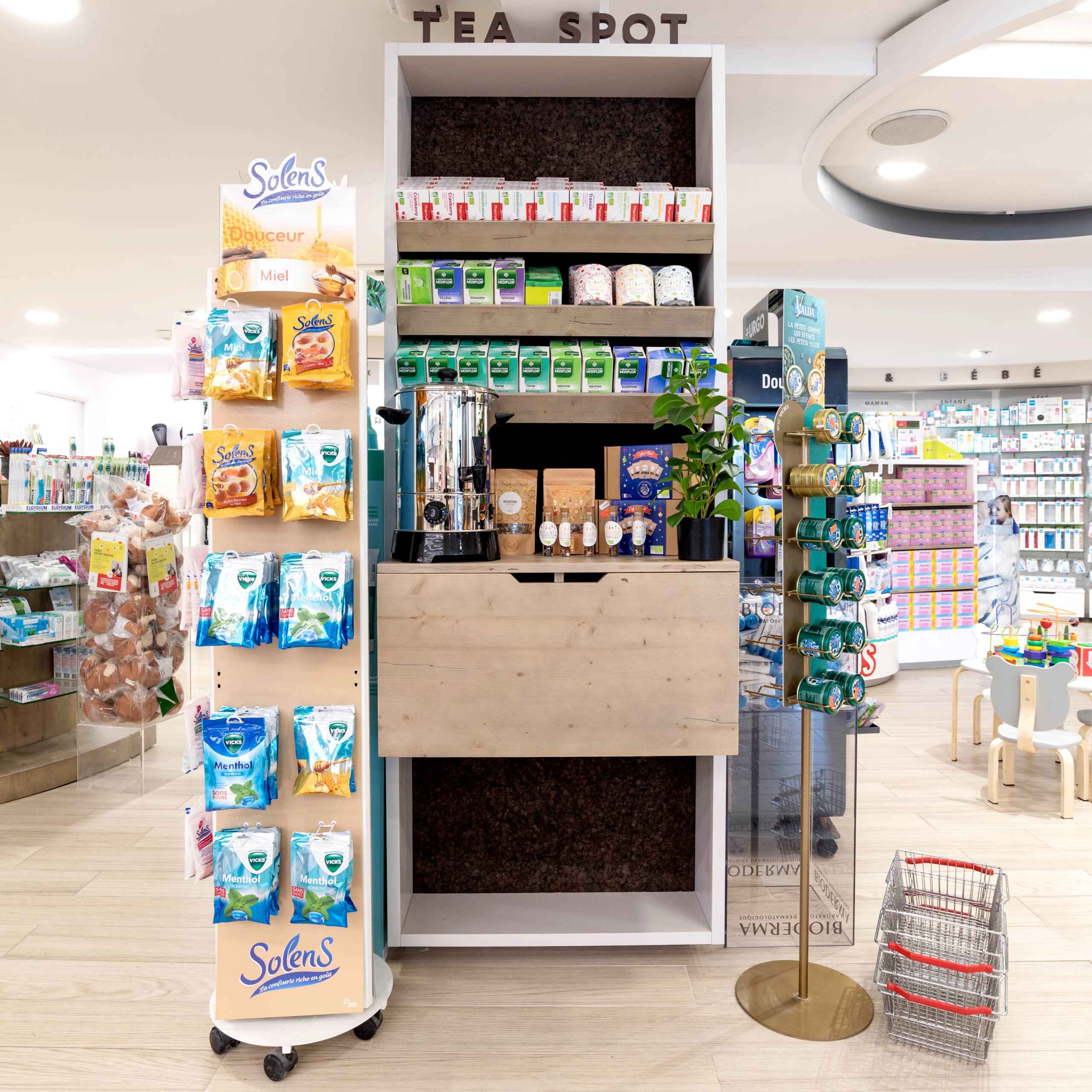 tea-spot-pharmacie-medd-agencement-projet