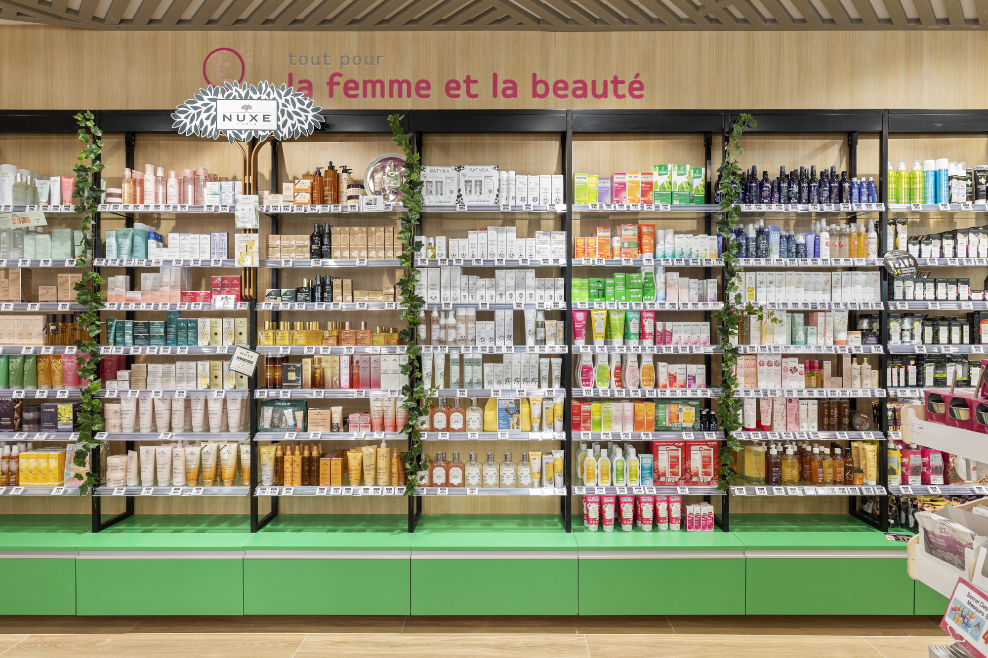 La Pharmacie de Sophia – Medd Agencement -21 – 3 La Pharmacie de Sophia - Medd Agencement