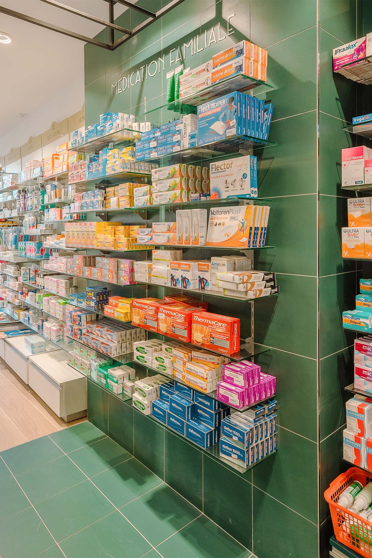 pharmacy-conty-19-alt