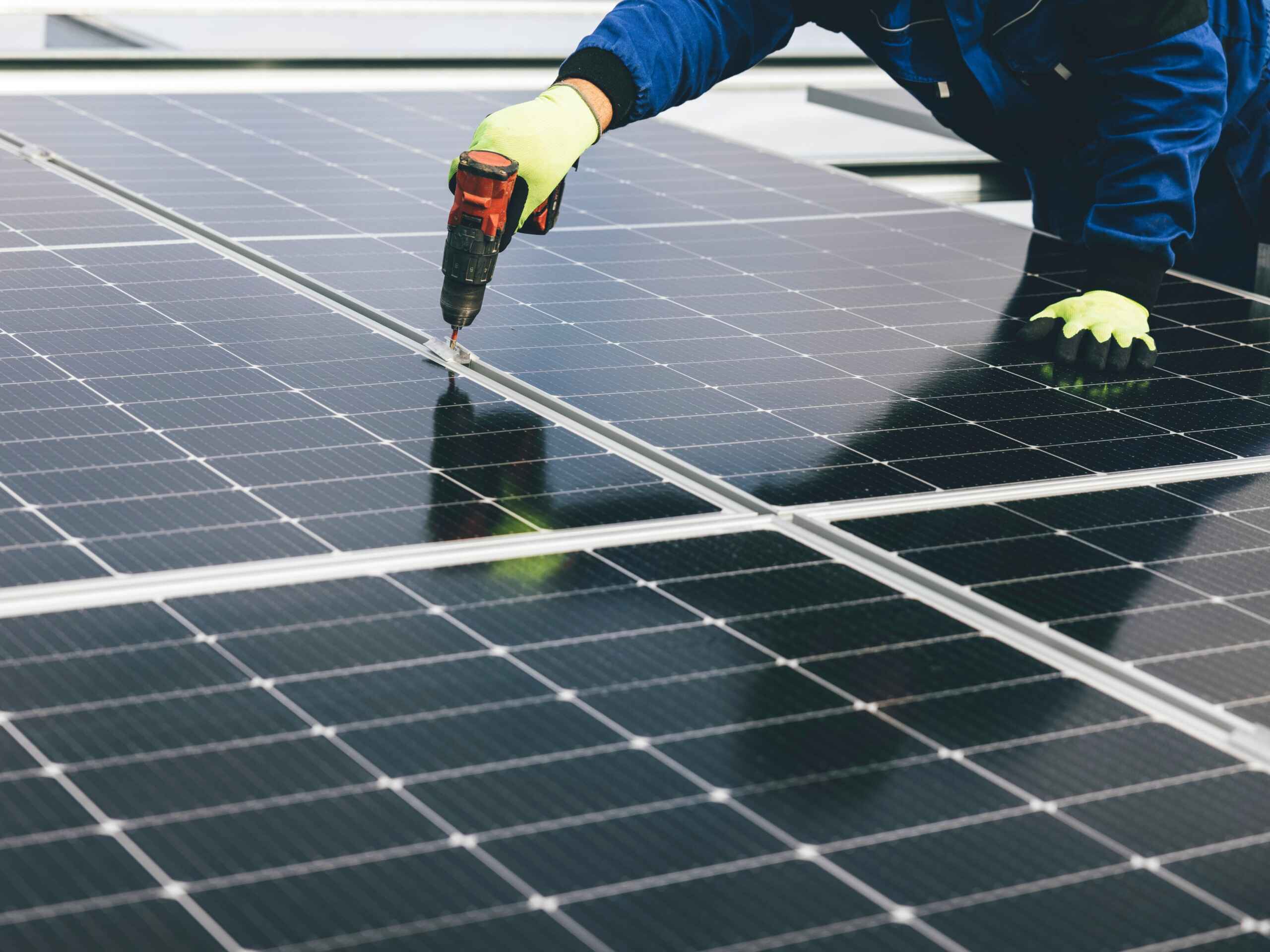 farmacia-sustentavel-medd-design-painel-solar-2023 farmacia-sustentavel-medd-design-painel-solar-2023