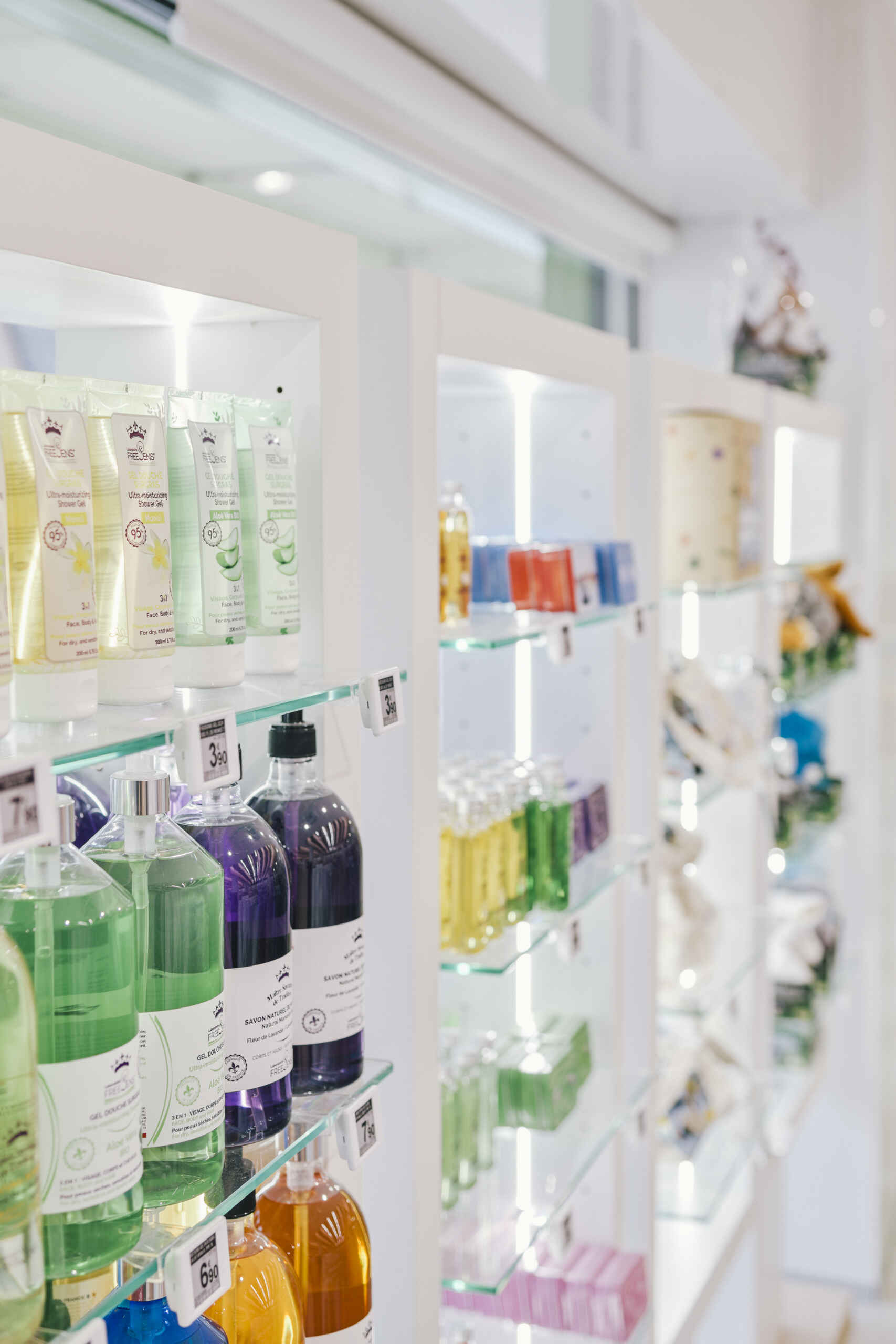 Pharmacie-Binche-medd-agencement-renovation-project-2023.5 Pharmacie-Binche-medd-agencement-renovation-project-2023.5