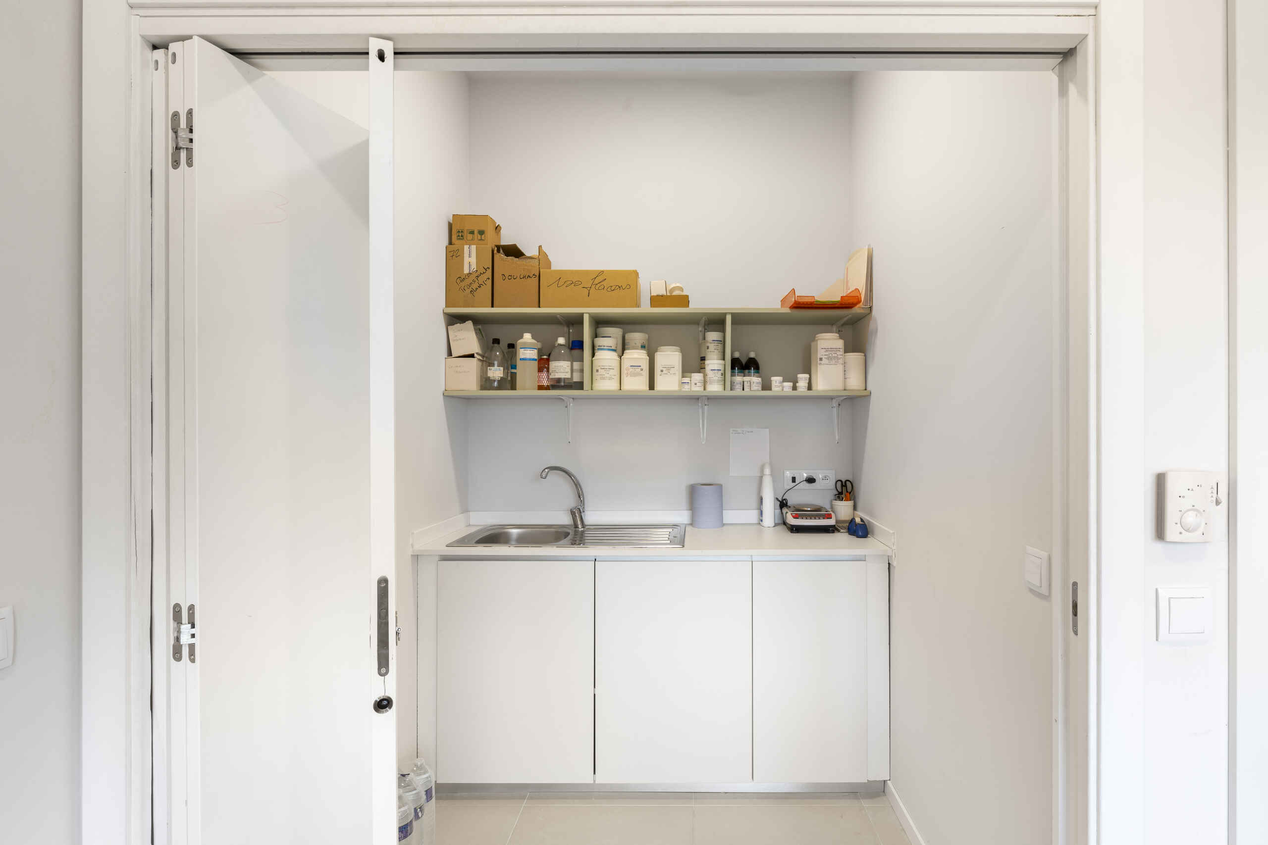 consultorio-farmaceutico-Pharmacie de Sophia – HD-18 consultorio-farmaceutico-Pharmacie de Sophia - HD-18